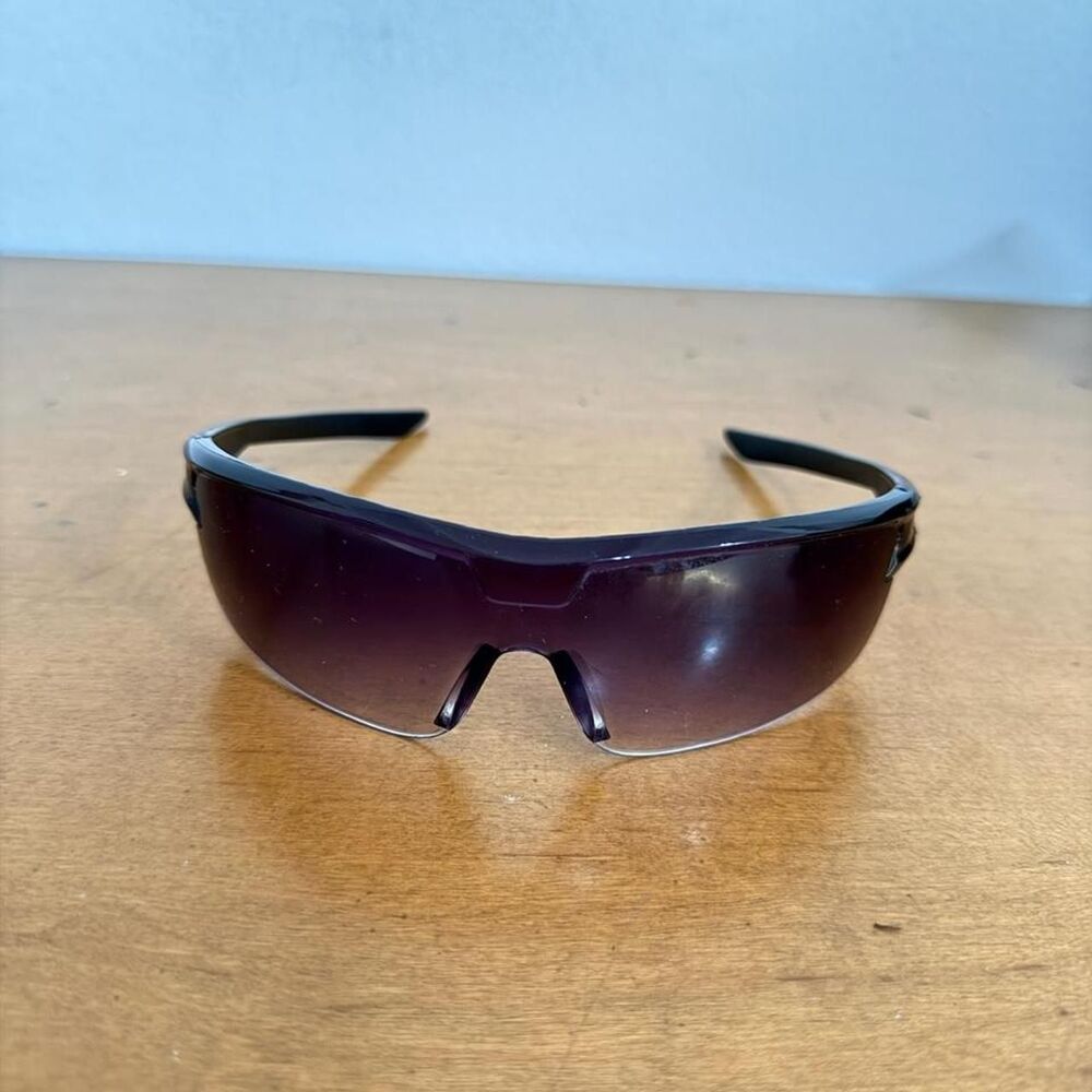 Y2K black shield wraparound sunglasses
